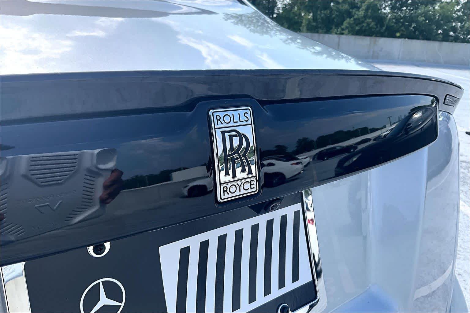Used 2024 Jubilee Silver Rolls-Royce  image 31