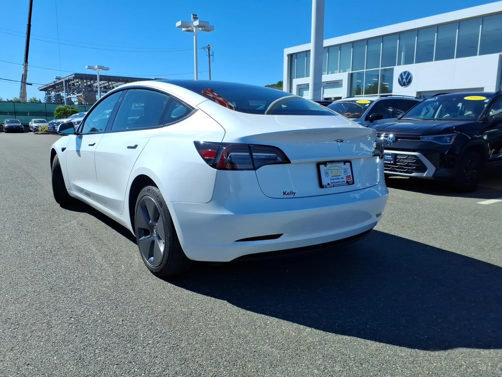 Used 2023 WHITE Tesla  image 7