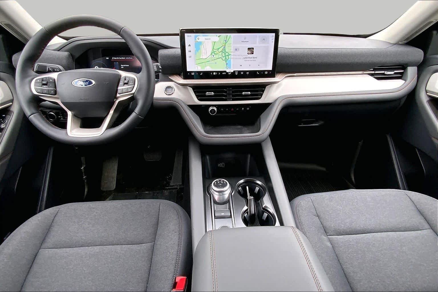 2026 Ford Explorer Active - Photo 7