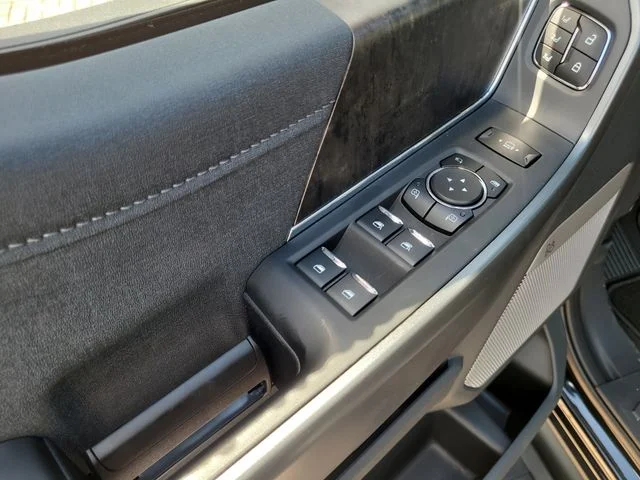 New 2026 Black Metallic Ford Lariat image 18