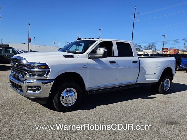 New 2026 Bright White Clear-Coat Exterior Paint RAM Tradesman image 3
