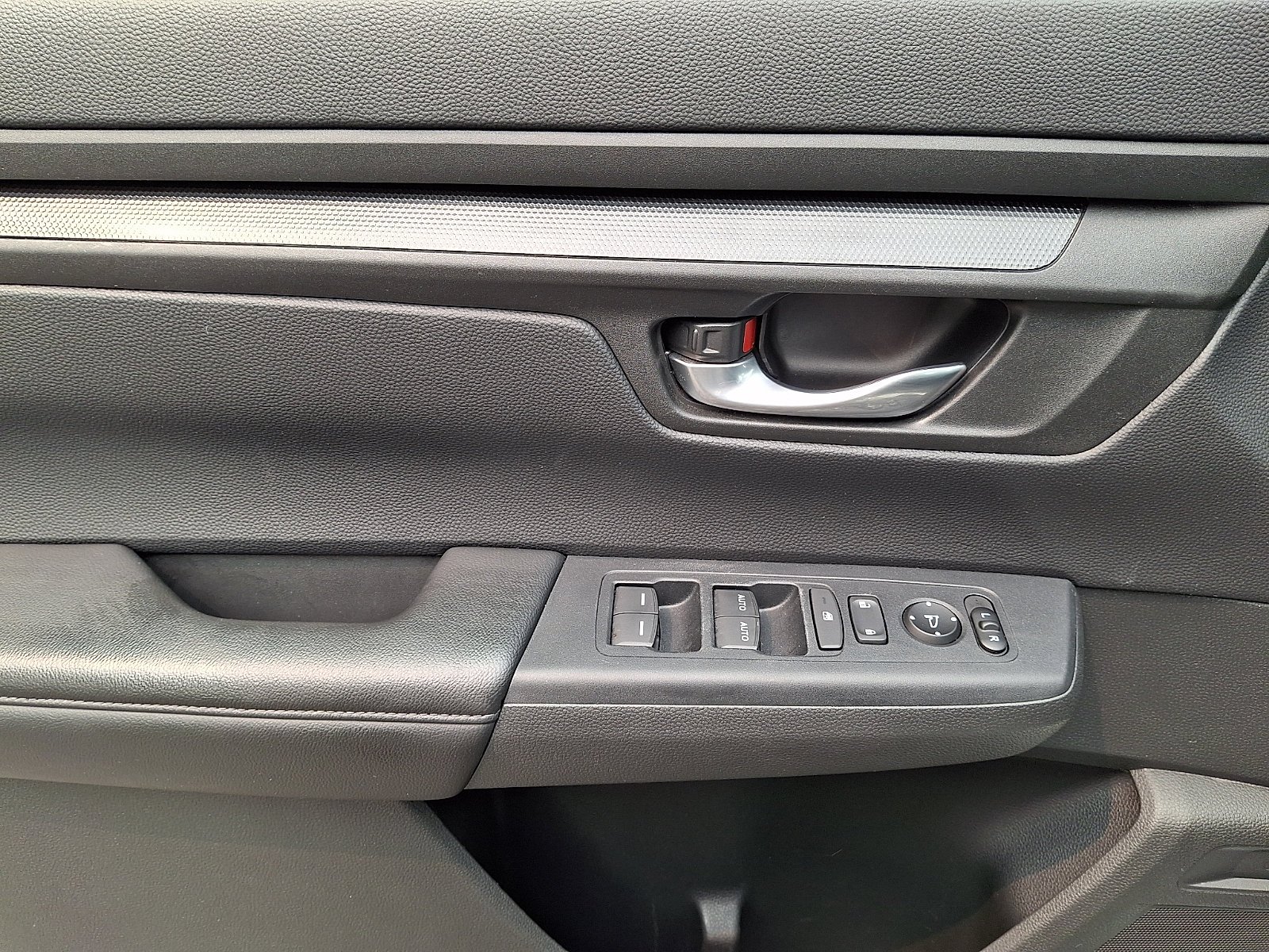 2023 Honda CR-V EX - Photo 11