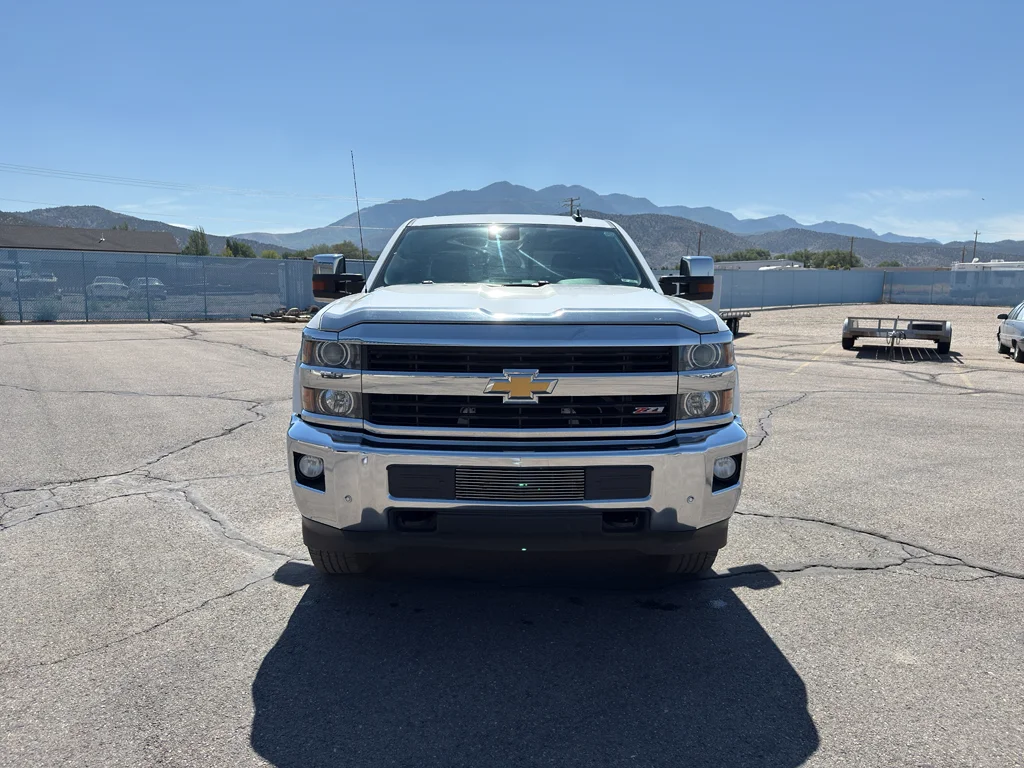 Used 2016 SUMMIT WHITE Chevrolet LTZ image 10