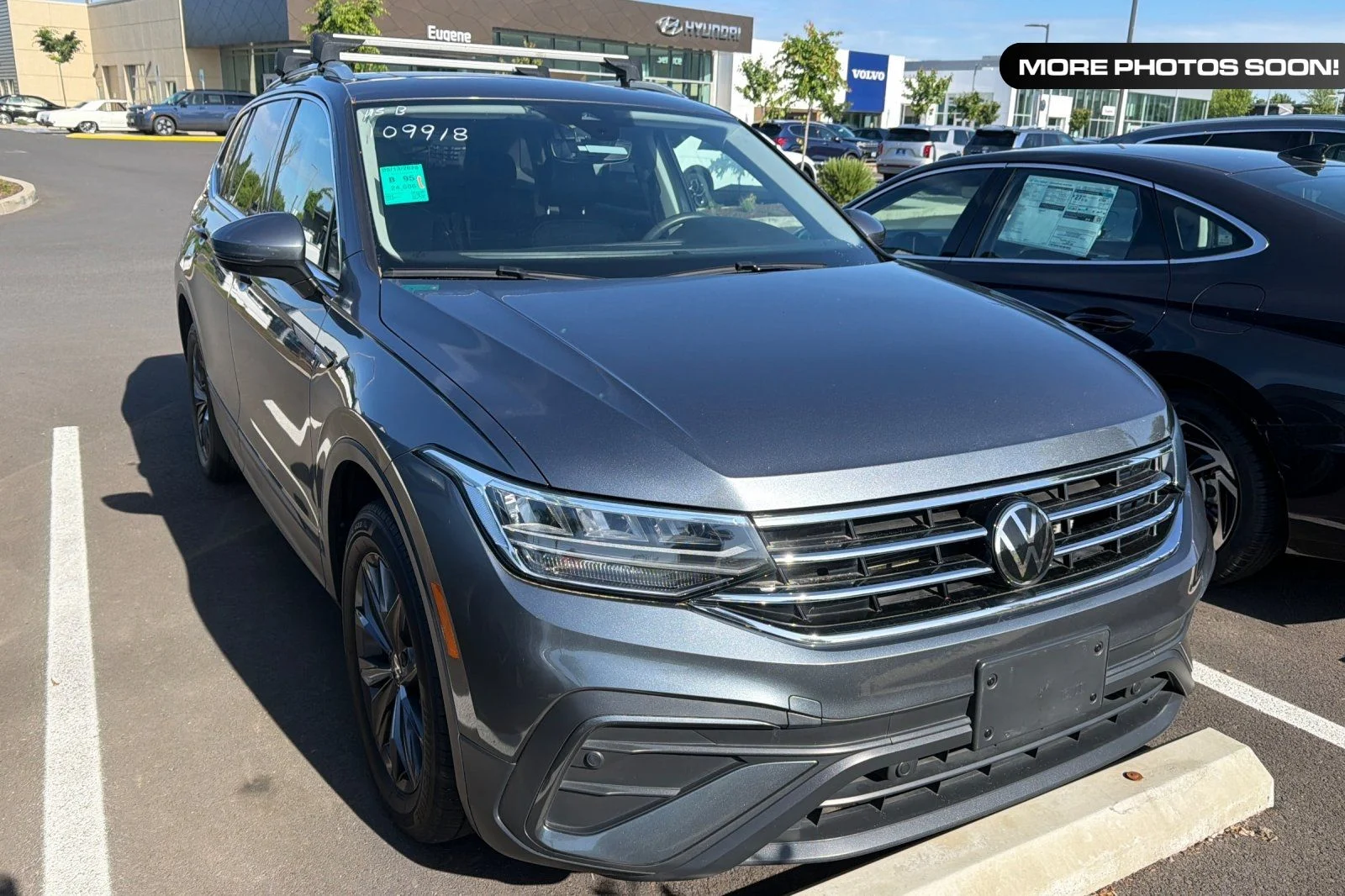 2022 Volkswagen Tiguan 2.0T SE 4Motion's photo