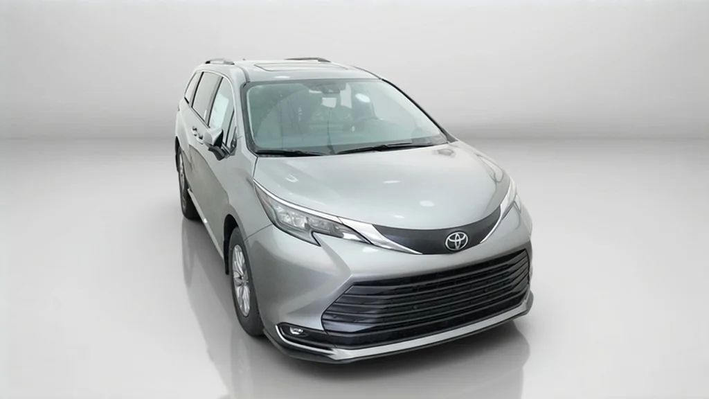 New 2026 Heavy Metal Toyota XLE image 4
