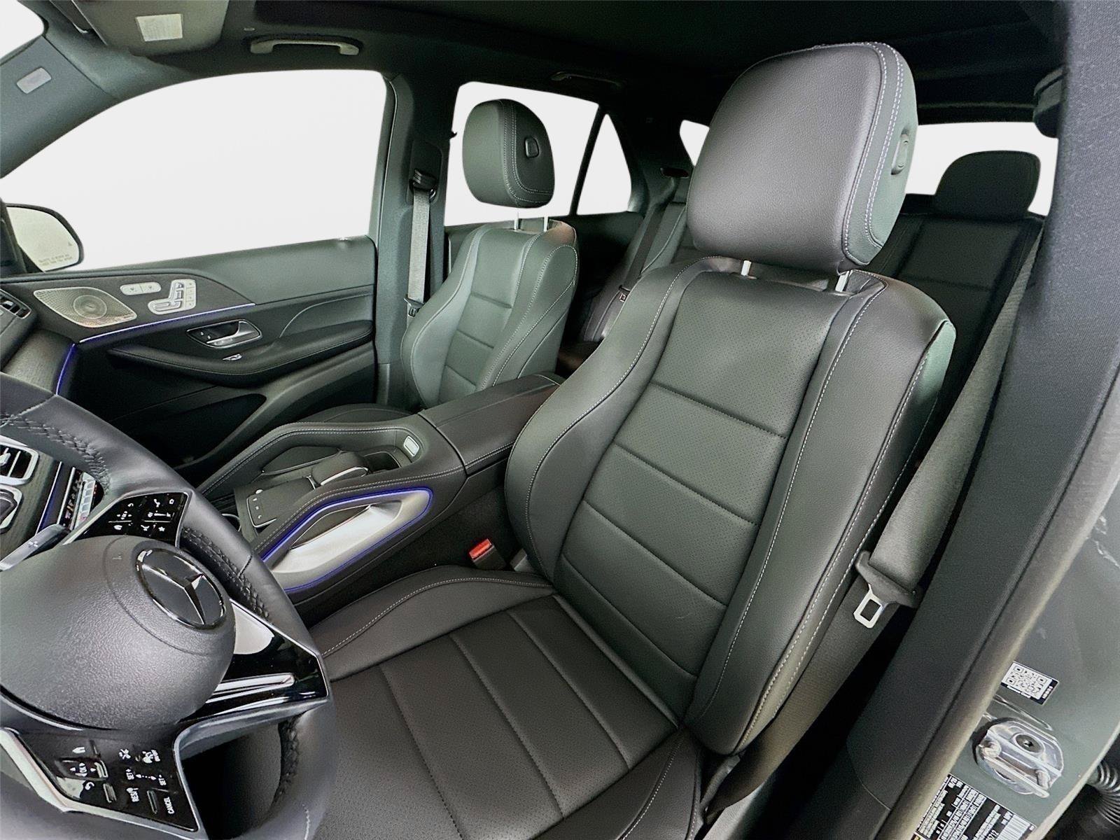 Used 2026 Gray Mercedes-Benz GLE 450 image 27
