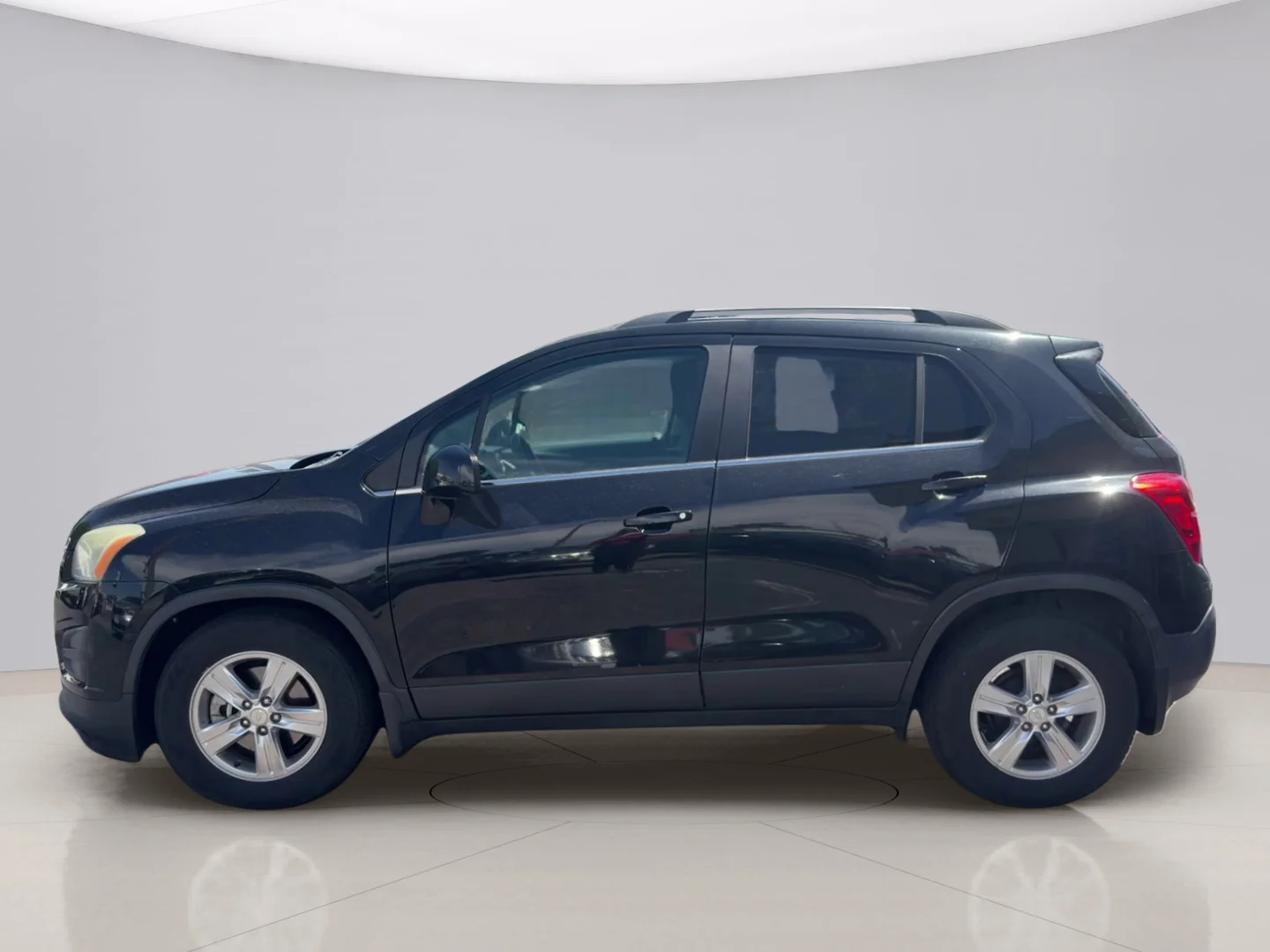 Used 2015 Black Chevrolet LT FWD image 8