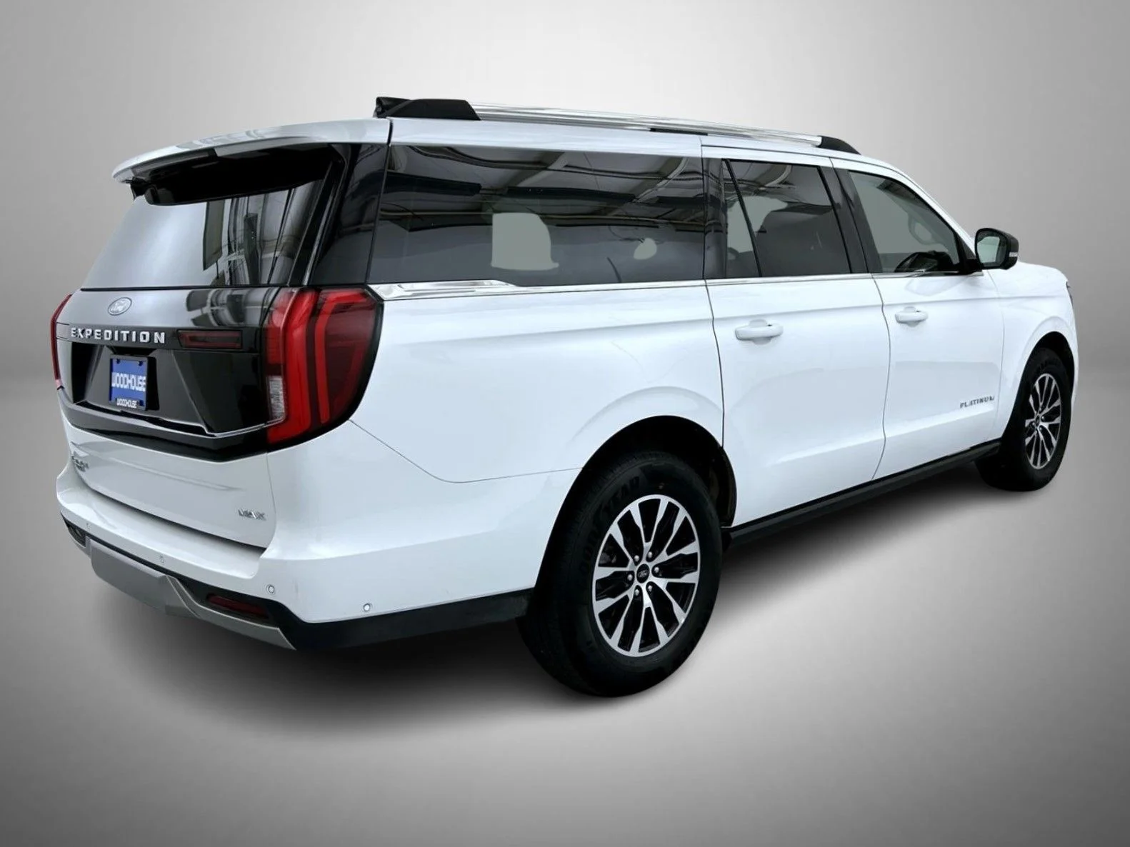 Used 2025 White Ford Platinum image 5