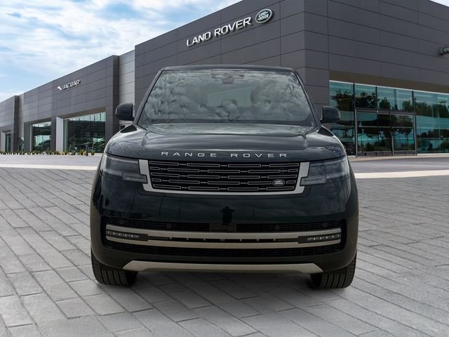 New 2026 British Racing Green Land Rover SE image 8