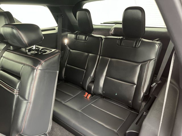 Used 2025 Rapid Red Metallic Tinted Clearcoat Ford ST-Line image 15