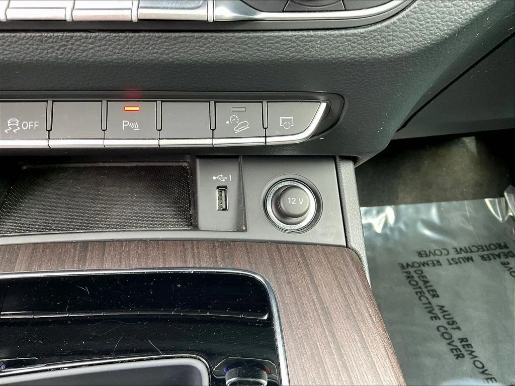 Used 2022 Daytona Gray Pearl Effect Audi 45 S line Premium image 16