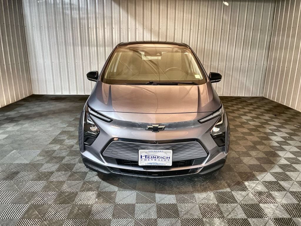 Used 2022 GRAY GHOST METALLIC Chevrolet 2LT image 3