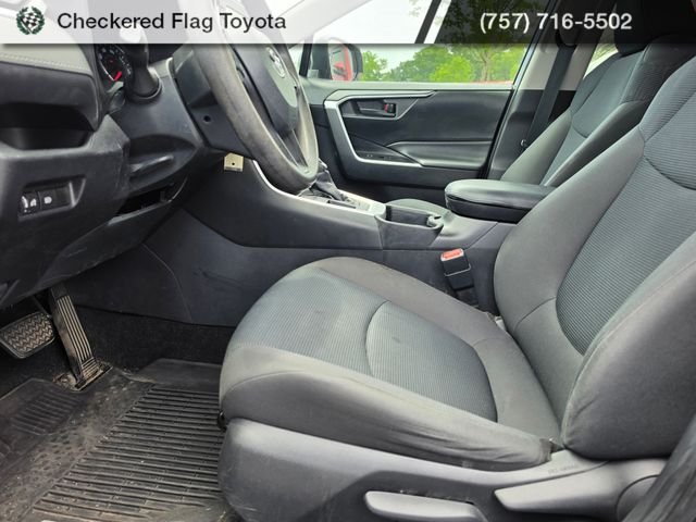Used 2021 Magnetic Gray Metallic Toyota LE image 9