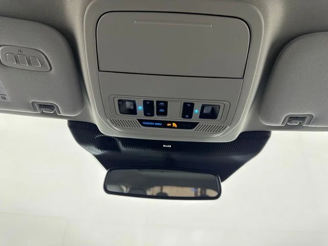 New 2026 Space White Metallic Ford Platinum image 13
