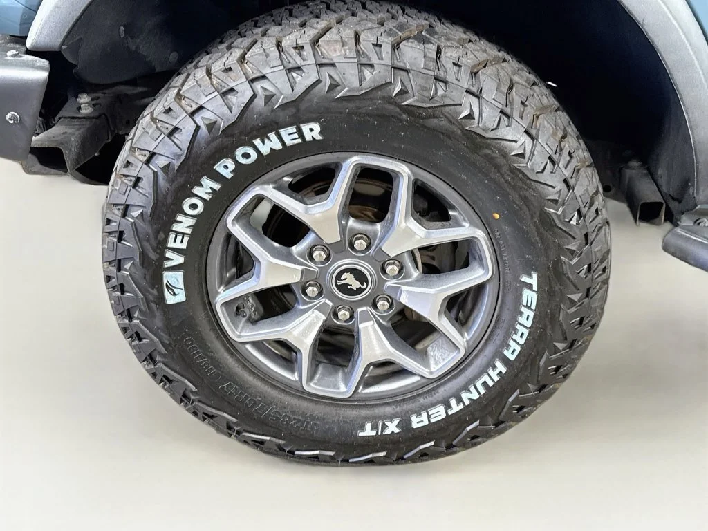 Used 2022 Gray Ford Badlands image 35