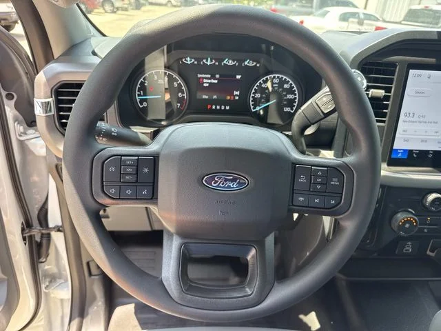 New 2026 Oxford White Ford XL image 35