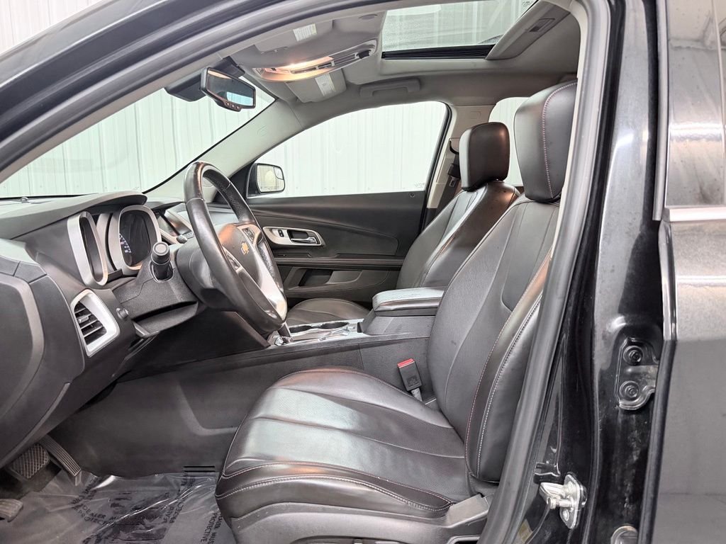 Used 2013 Black Chevrolet LT image 9