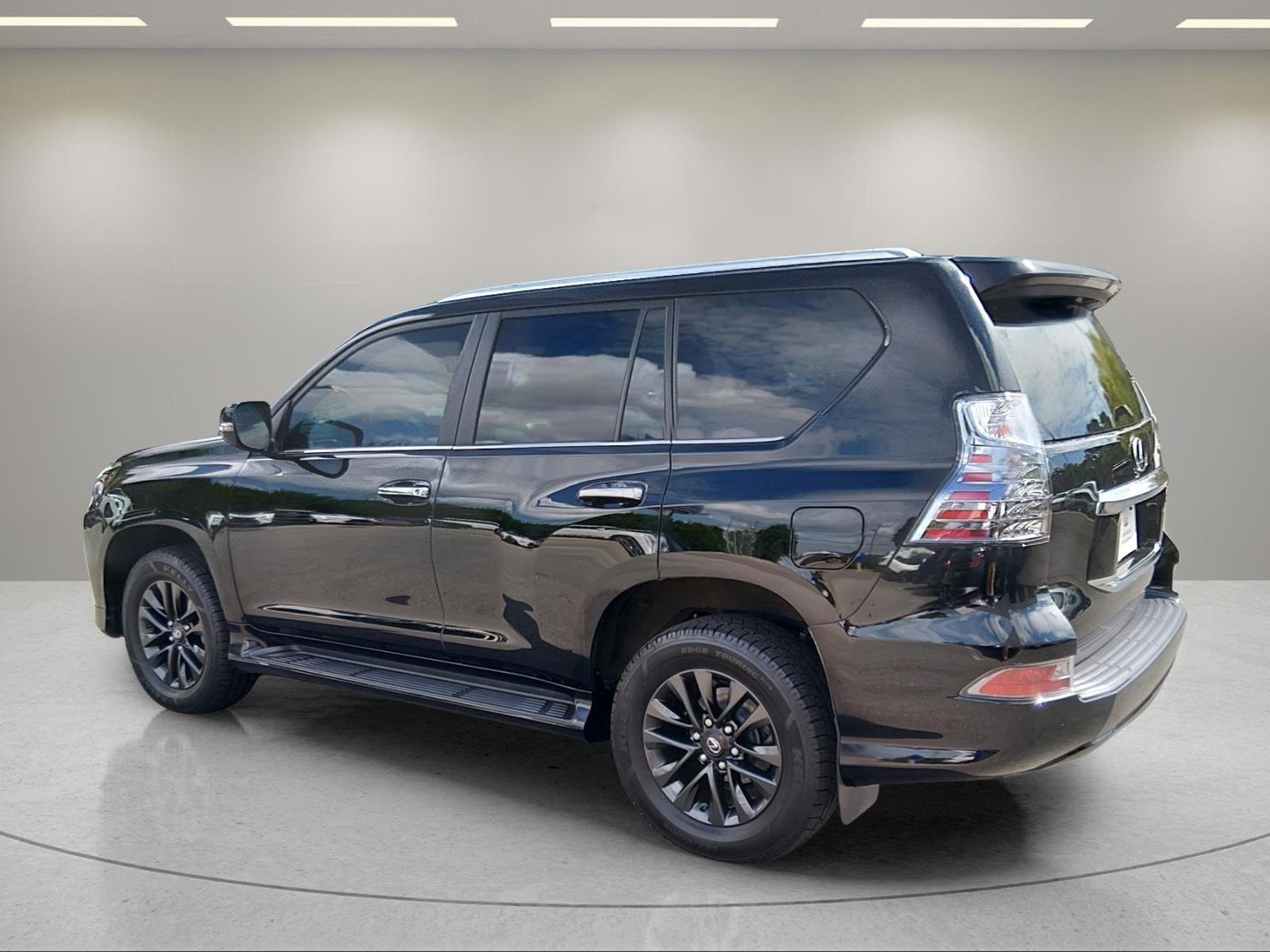 Used 2021 Black Onyx Lexus GX 460 Premium image 3