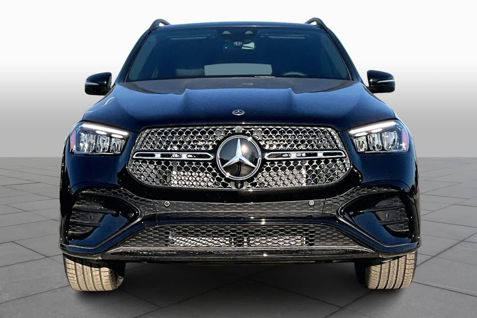 New 2026 Obsidian Black Metallic Mercedes-Benz GLE 580 image 3