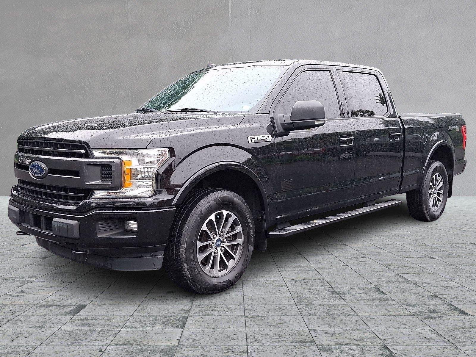 Used 2019  Ford XLT image 3