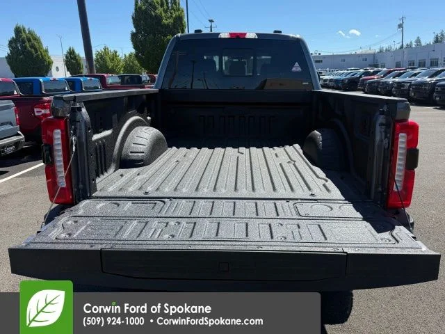 New 2026 Carbonized Gray Metallic Ford Lariat image 17