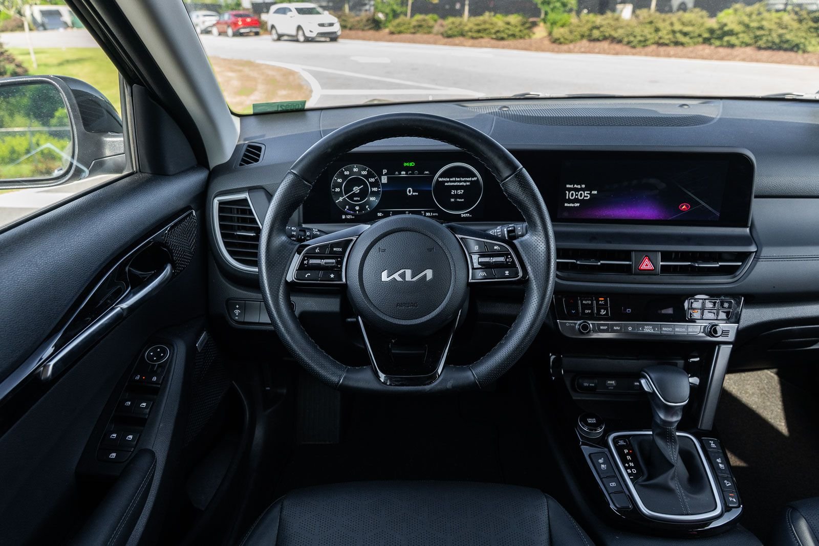 Used 2026 Black Kia SX image 22
