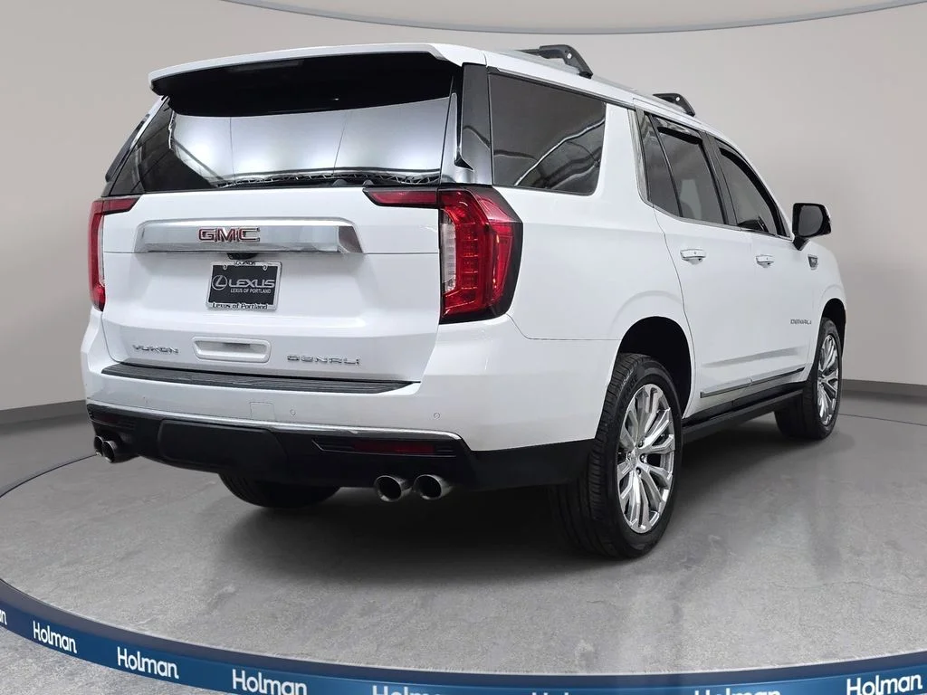 Used 2021 White GMC Denali image 6