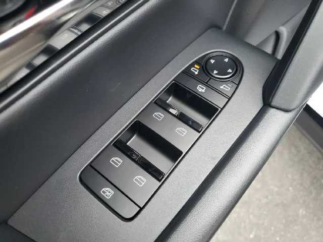 New 2026 Jet Black Mica Mazda 2.5 S Preferred AWD image 12