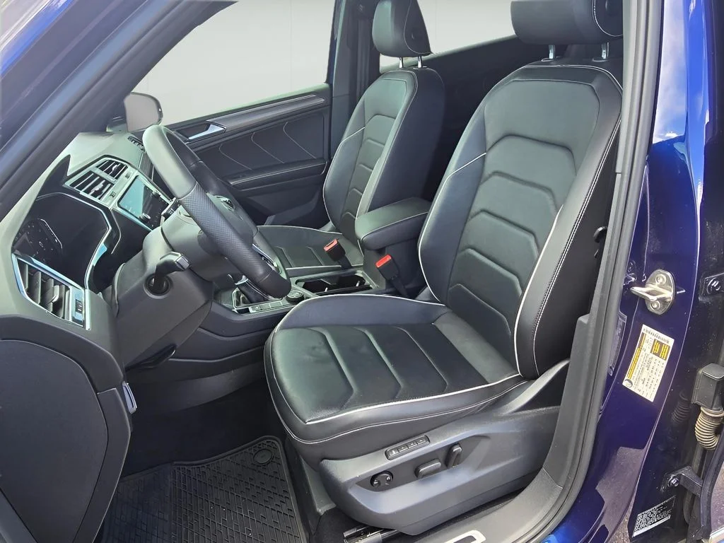 Used 2022 Atlantic Blue Metallic Volkswagen SEL R-Line image 27