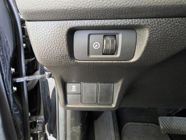 Used 2025 Black Honda LX image 16