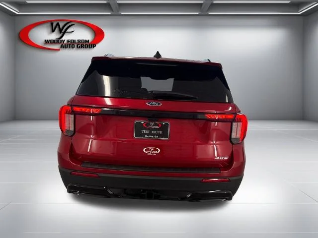 New 2026 Rapid Red Metallic Tinted Clearcoat Ford ST-Line image 29