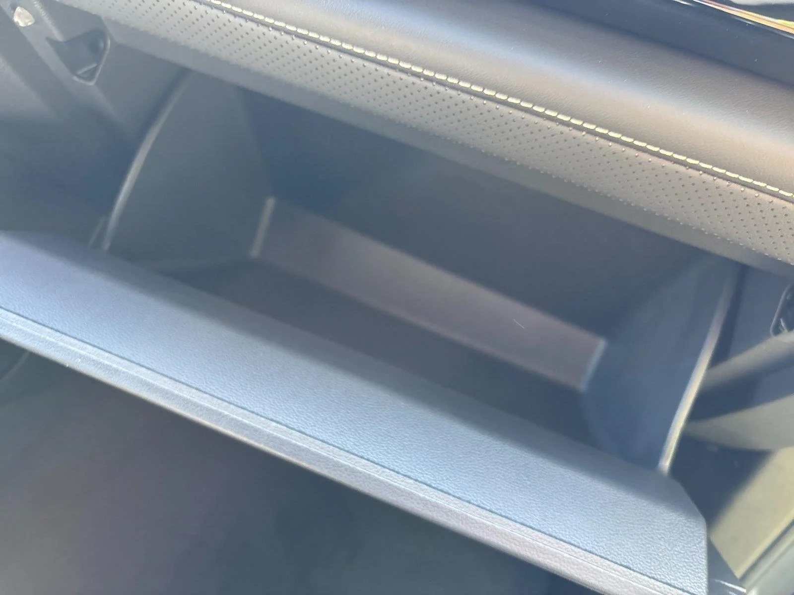 New 2026 Pure Gray Volkswagen 2.0T SE w/Technology image 39