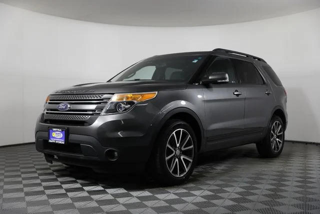 Used 2015  Ford XLT image 15