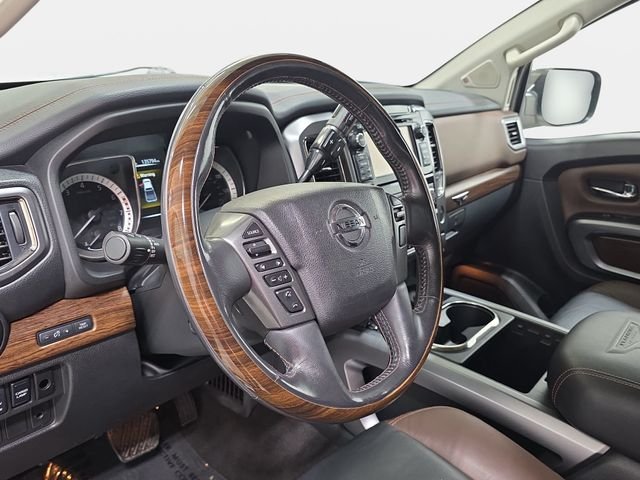 Used 2017 White Nissan Platinum Reserve image 14