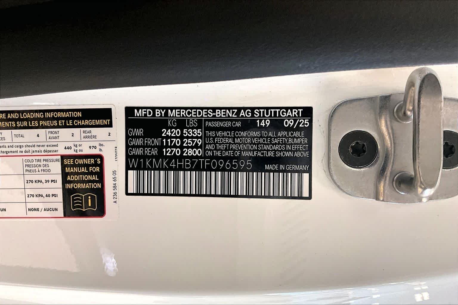 Used 2026 Polar White Mercedes-Benz CLE 300 image 31