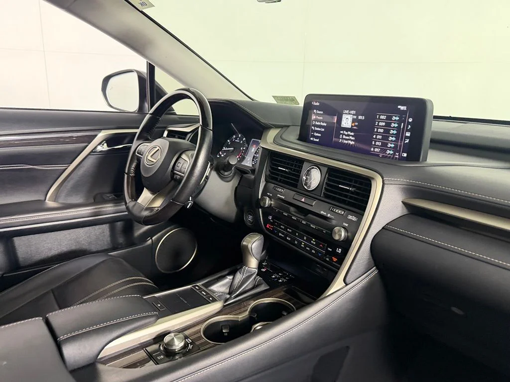 Used 2020 Gray Lexus 350L image 25