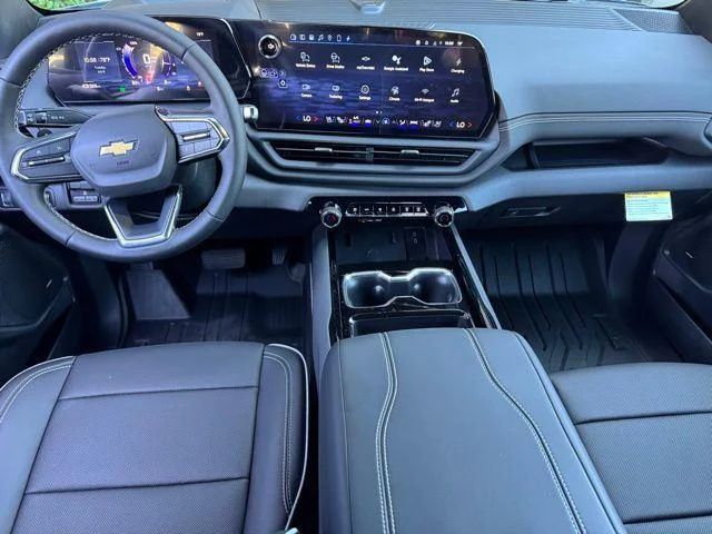 2026 Chevrolet Silverado EV LT - Photo 15