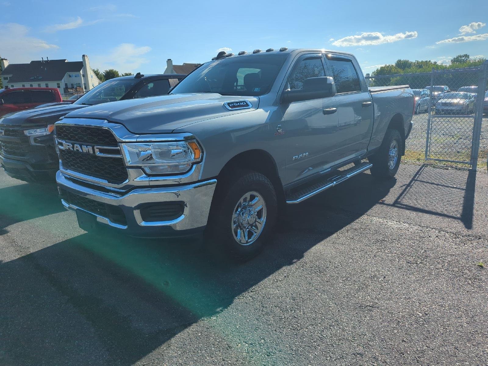 Used 2021 Billet Silver Metallic Clearcoat Ram Tradesman image 3
