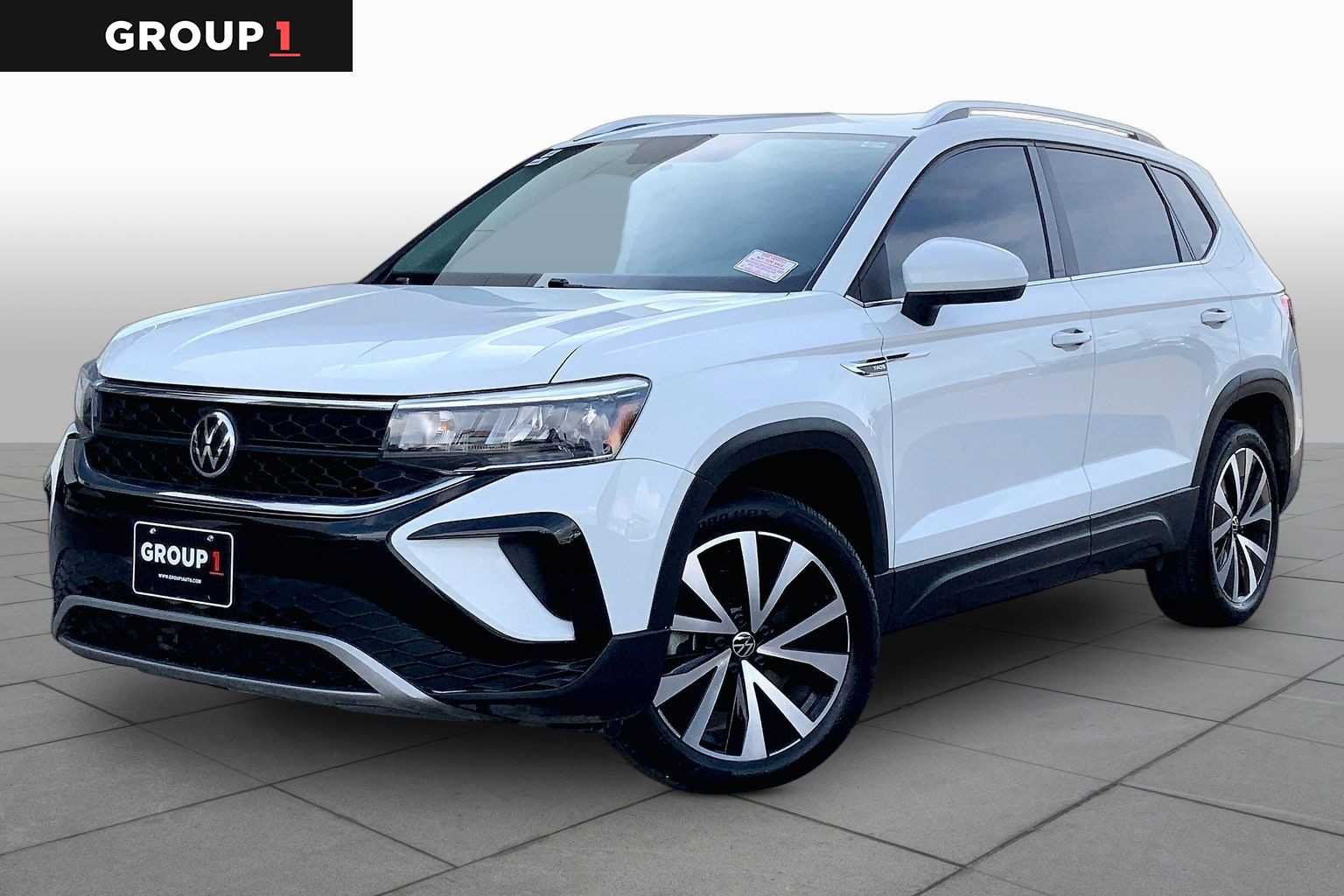 Pre-Owned 2022 Volkswagen Taos SE