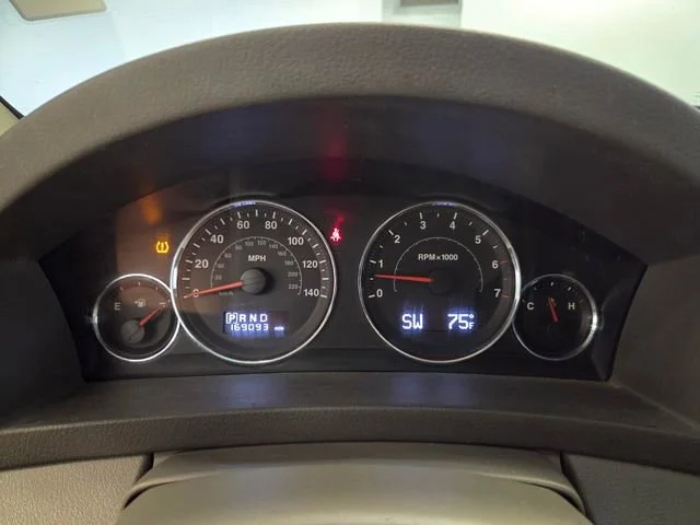 2009 Jeep Grand Cherokee Laredo - Photo 25