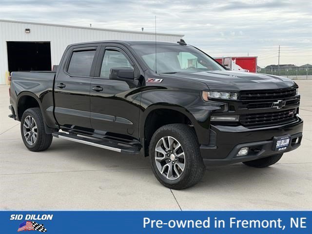 Used 2020 Black Chevrolet RST image 11