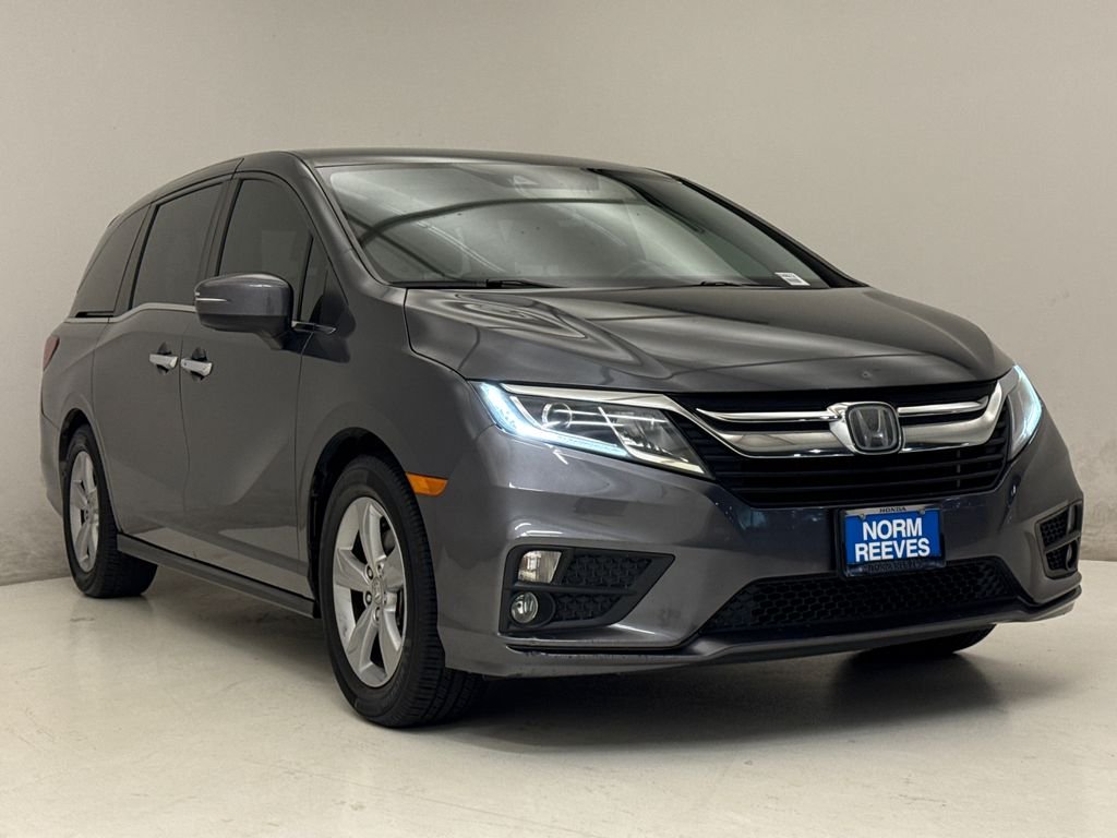 Used 2018 Modern Steel Metallic Honda EX image 4