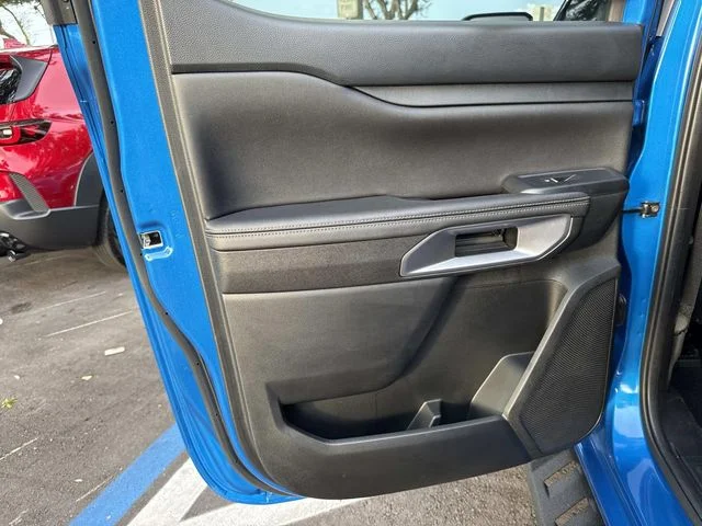 Used 2025 Blue Ford Lariat image 15