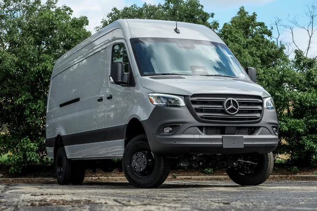 2026 Mercedes-Benz Sprinter 3500XD Cargo 170 WB