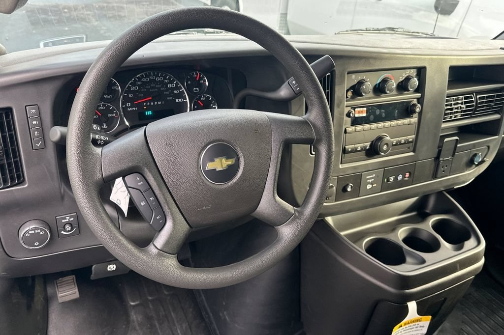 2025 Chevrolet Express Cargo Work Van - Photo 13