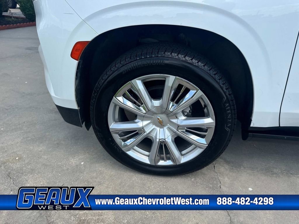 2023 Chevrolet Suburban High Country - Photo 8