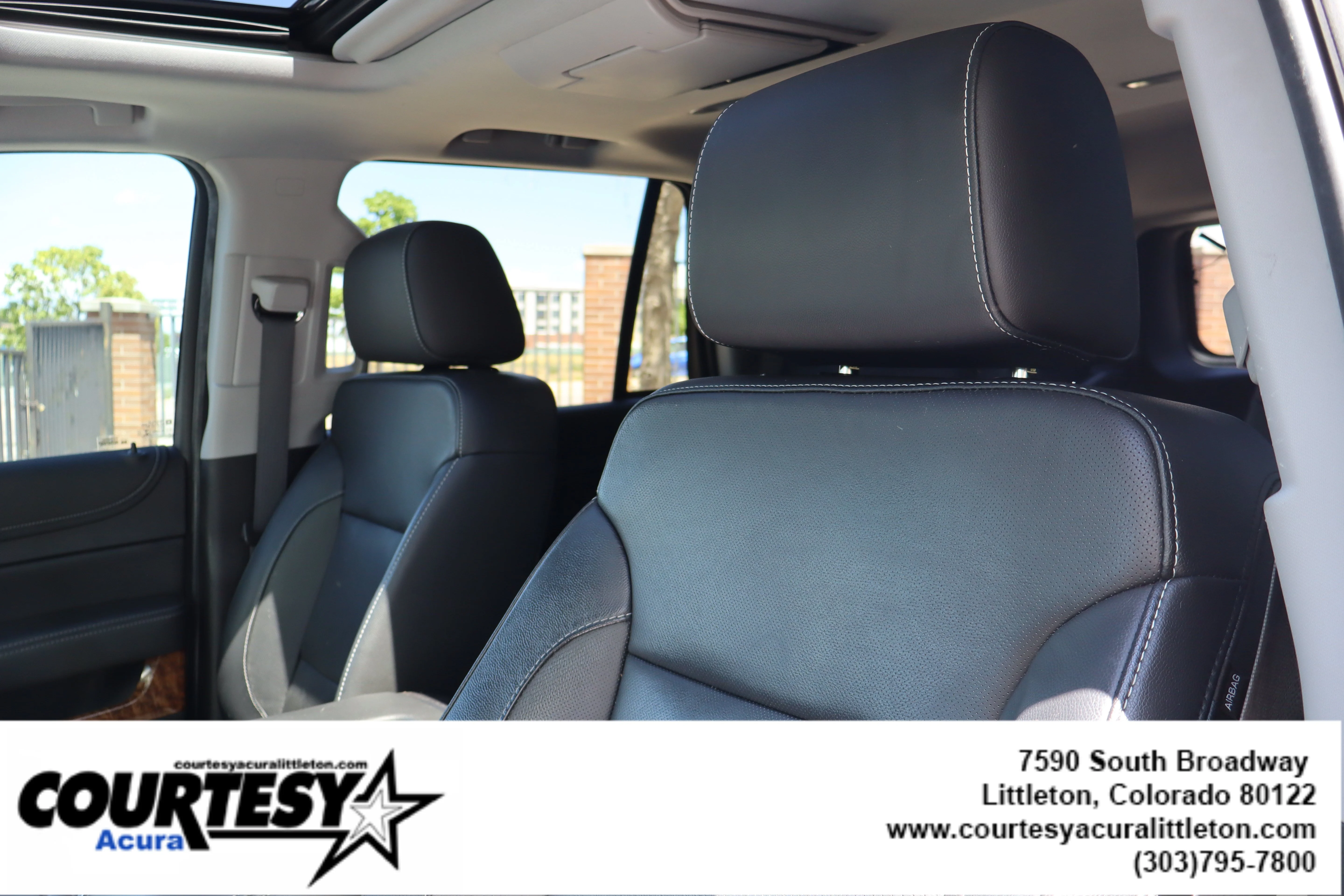 Used 2019 Silver Ice Metallic Chevrolet Premier image 21