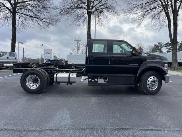 New 2026 Black Ford 16FT Dump image 2
