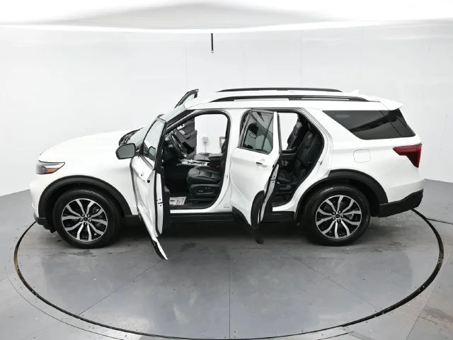 Used 2020 Star White Metallic Tri-coat Ford ST image 40