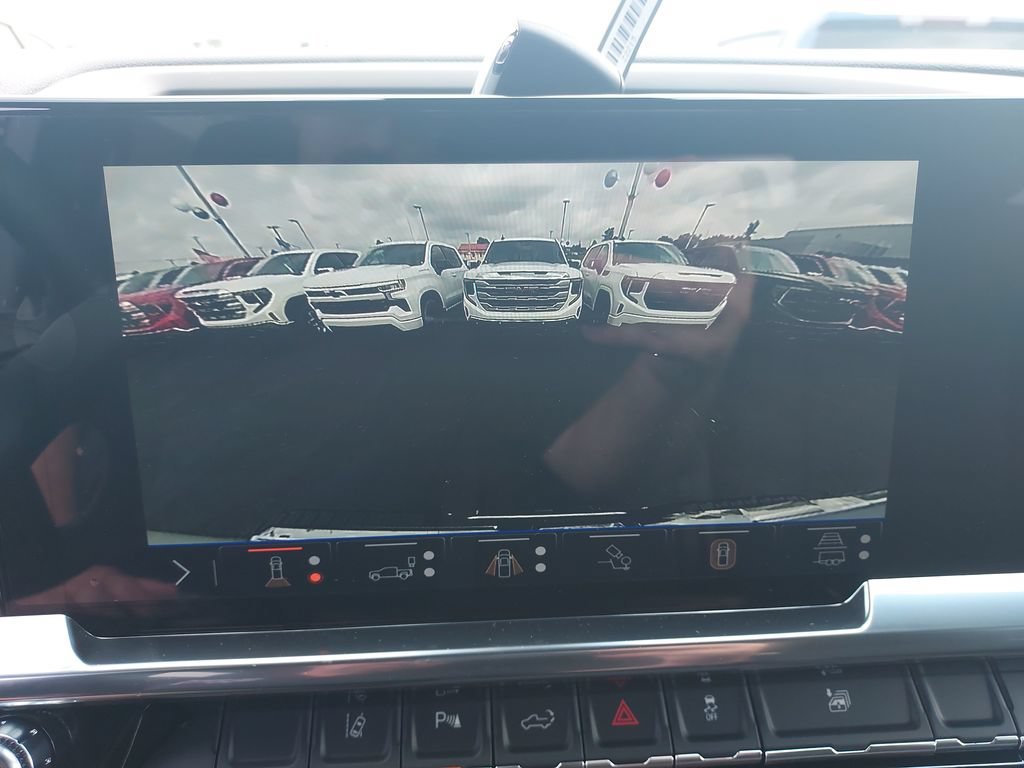 New 2026 Summit White GMC SLE image 23